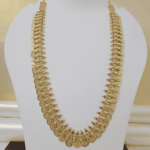 Padham Lakshmi Coin Haram (D04)