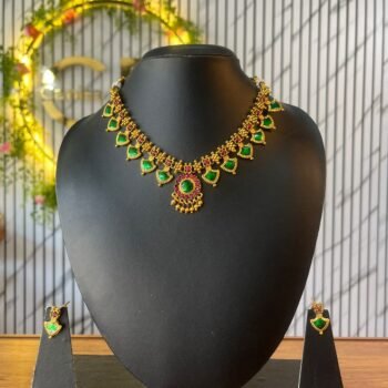 Enamel Antique Palakka Necklace (CL78)