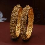 Peacock Majesty Temple Bangle